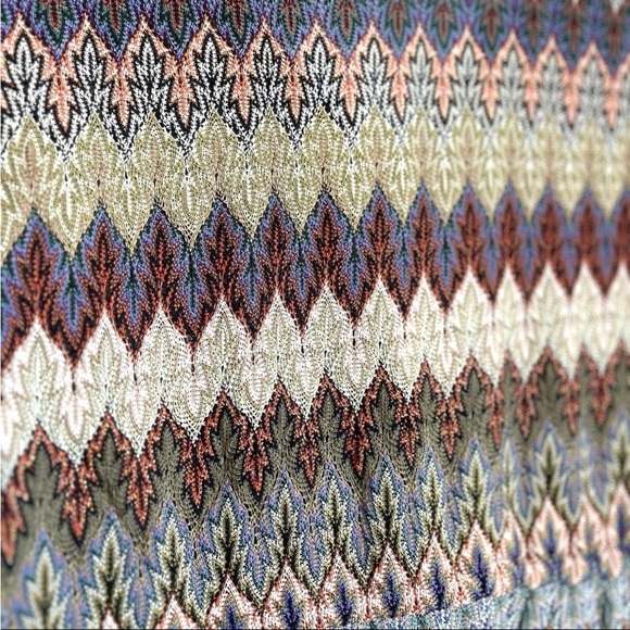 Boston Proper Blouse Sz XL V-Neck Multicolor Zig-Zag Indie Boho Cinch Bust EUC - Picture 3 of 13